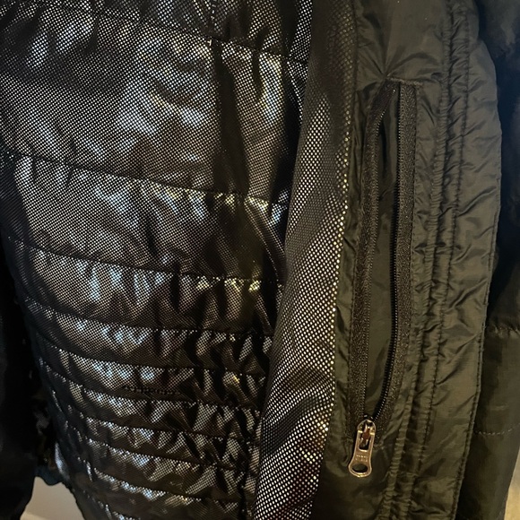 Columbia winter Coat - Picture 4 of 4